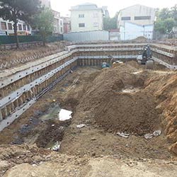 Maltepe ES Voleybol Sahası İksa İşleri - Fore Kazık Ankraj Uygulaması